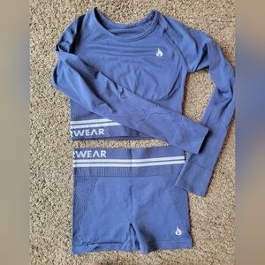 RYDERWEAR seamless biker shorts and long sleeve crop top